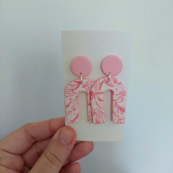 Marbled Pink Arch Earrings - Picture 2 of 2